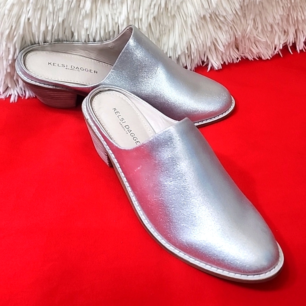 Kelsi Dagger Metallic Silver Mules